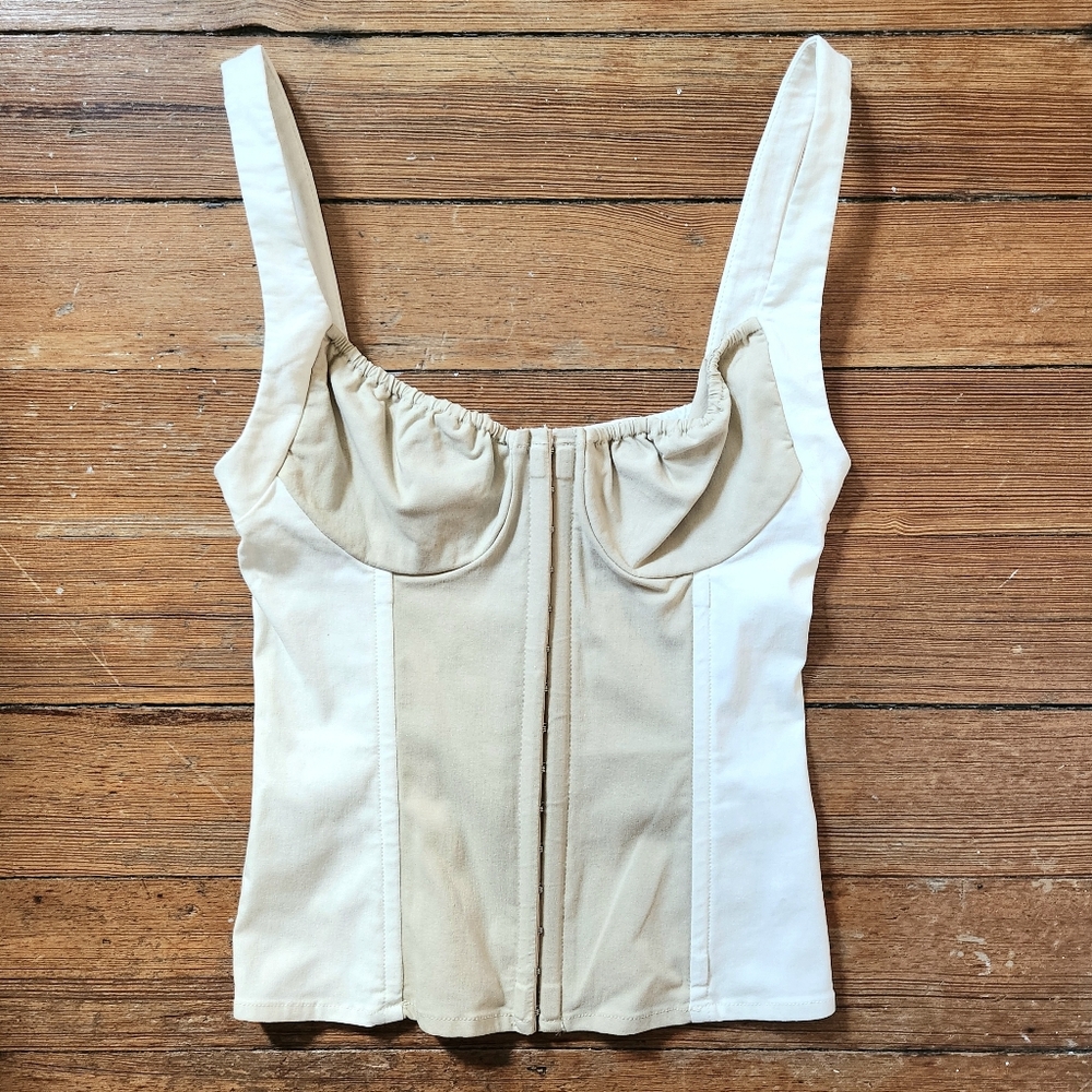 WEWOREWHAT Two-tone White And Cream Tan Ruched Cup Corset Mesh Panel Top